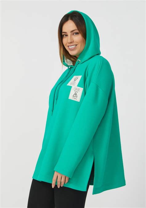 Свитшот с капюшоном и разрезами сзади цены, купить в интернет-магазине ...