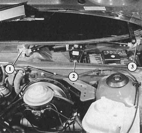 Audi 80 | Пополнение бачка омывателя стекол | Ауди 80