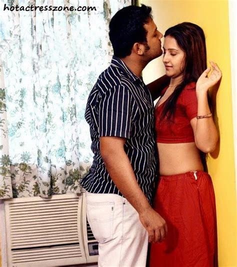 Indian Hot Sexy Hot Cute Girl Romance Captures Sexy Too Actress Ielayana Ileayana Ileana