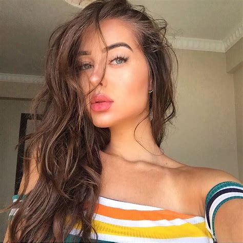 Great Hair Incredible Lips Porn Pic
