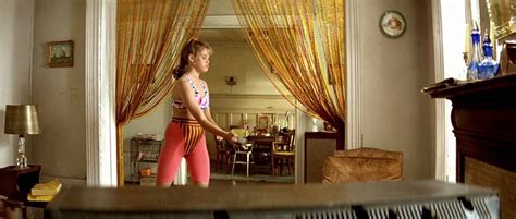 Naked Elizabeth Regen In L On