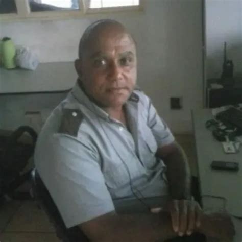 Youtuber Renata Souza Kissing Kissing Porn XHamster