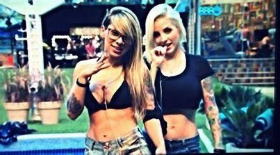 Globo Exibe Beijo Gay Do Bbb Naturalidade E Recebe Elogios Cena Legal