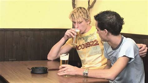 Zwei Twink Freunde Probieren Hier Zum Ersten Mal Schwulen Sex XHamster