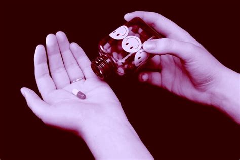 PSSD What Happens When Antidepressants Kill Your Sex Drive Dazed