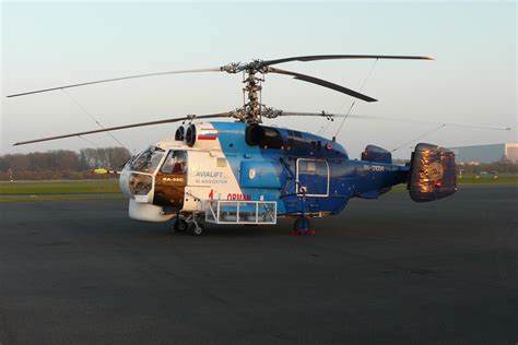 Kamov KA-32S und Kamov KA-32T in Bremerhaven Luneort | spotterblog.de