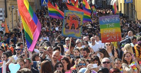 Italia Celebr El Orgullo Gay Con El Trauma Reciente De La Masacre De Orlando Infobae