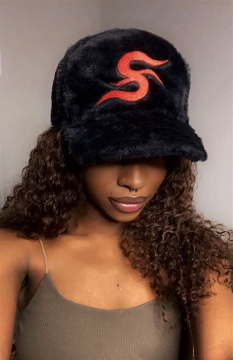 𝒔𝒑𝒊𝒄𝒆𝒈𝒖𝒓𝒍 𝒅𝒊𝒅𝒊 𓆩𓆪 on Twitter hat bushy like good pussy