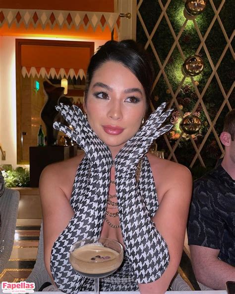 Caroline Kwan Aka Carolinekwann Nude Leaks Fapellas