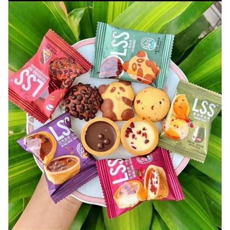 Siêu Hot Bánh Quy Bơ Sữa Socola 8 Vị Thơm Ngon 500g Được Từ 36 39 chiếc Shopee Việt Nam