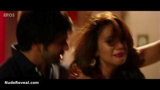 HUMA QURESHI Nude Videos Photos