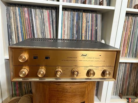 Pilot 240- The "Curtain of Sound", a great amp at a fabulous price ...