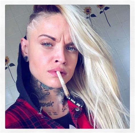 Pin On Stem Lesbian Haircuts