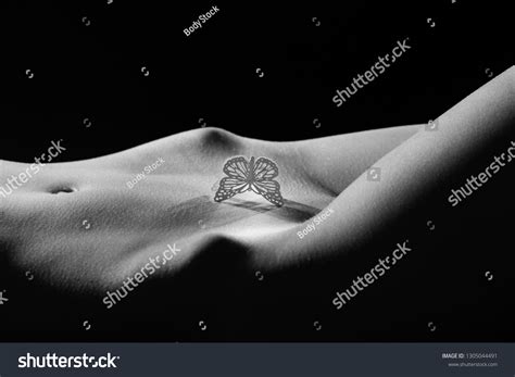 Nude Women Erotic Pose Black White Stock Photo 1305044491 Shutterstock