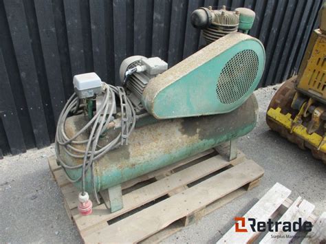 Kompressor 150 Liter til salgs. På Retrade kan du kjøpe brukte maskiner ...