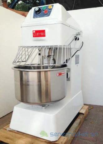 Mélangeurs De Pâtes Spiral 20L Spiral Dough Kneading Machine