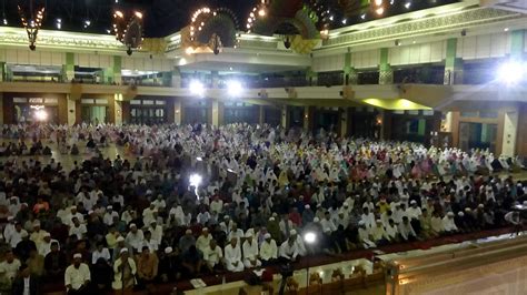 Tarawih Ramadhan H Jamaah Padati Masjid Jic Jakarta Islamic