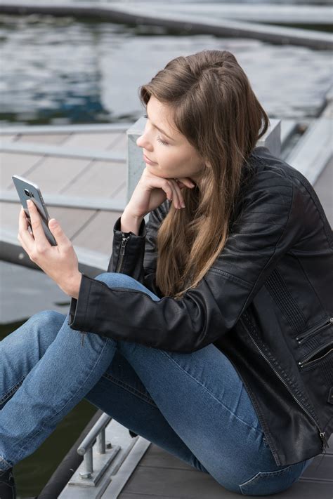 Mila Azul Blue Room Boath Story Body Eternal Desire DenudeArt Erotic Art Porn Pic