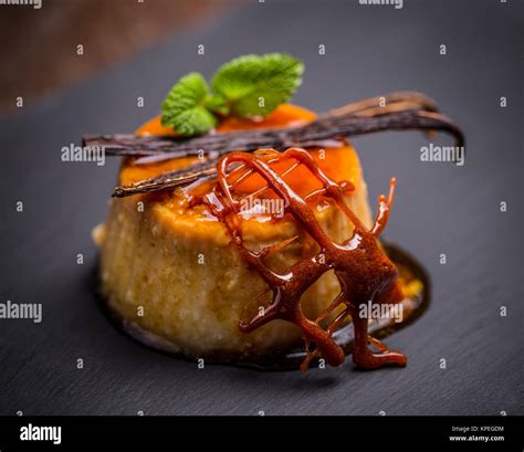 Creme caramel dessert Stock Photo - Alamy