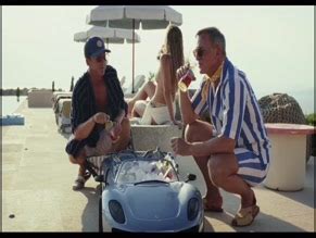 Glass Onion A Knives Out Mystery Nude Scenes Aznude