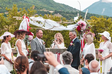 Mariage gay à l église comment organiser une bénédiction en
