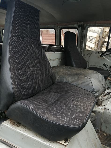 Внедрение сидений ВАЗ 2107 в УАЗ 2206 Буханка. — УАЗ 2206, 2,5 л, 1994 ...