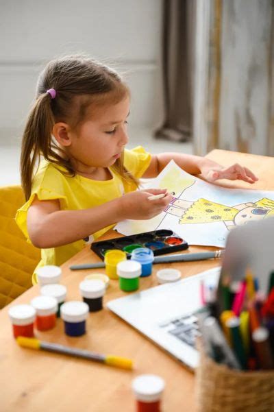 Онлайн уроки Рисования для детей от 2 до 11 лет | Талантикум