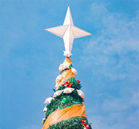 The Twelve Days of Christmas: Origins and Traditions - Hunter Games Magazine