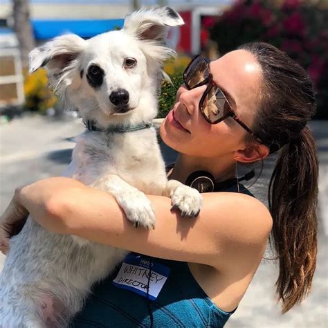 Whitney Cummings Sexy And Hot Bikini Pictures Inbloon