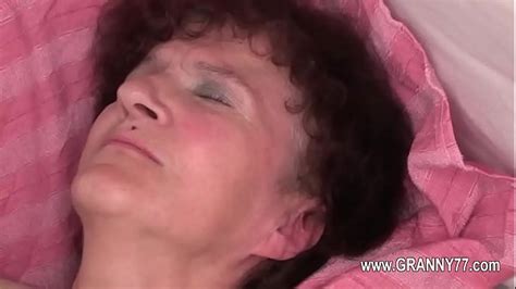 Plump MILF Gets Pounded Vigorously 06 39 LetMeJerk