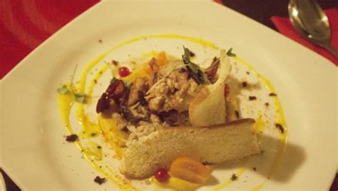 Vino & Tapas вино бар, , Център