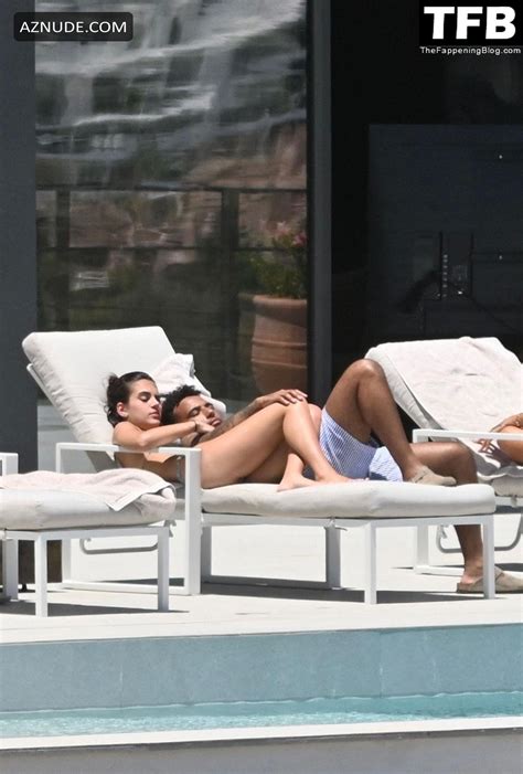 Maria Guardiola Sexy Seen Showing Off Her Hot Bikini Body In Marbella