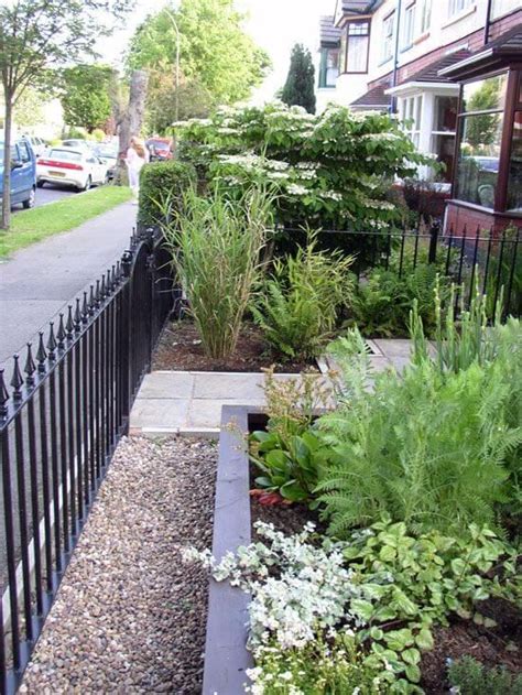 33 Small Front Garden Designs To Get The Best Out Of Your Small Space