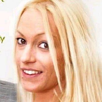 Bella Banx Babe Page Watch This Pornstar On FreeOnes