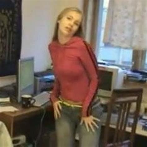 Amature Girl Stripping To Music Free Porn 3f XHamster XHamster