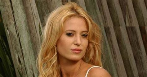 J Sica Cirio Fotos Hot Con El Candidato Espect Culos