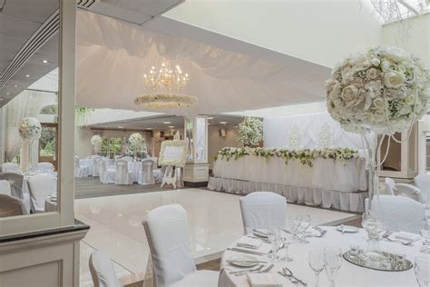 Orsett Hall Hotel Wedding Venue Orsett Essex Uk