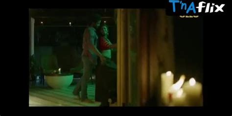 Mahi Khan Breasts Bikini Scene In Sursuri Li Part Tnaflix