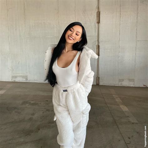 Christy Nguyen Nicolenguyen Nude OnlyFans Leaks Fappening FappeningBook