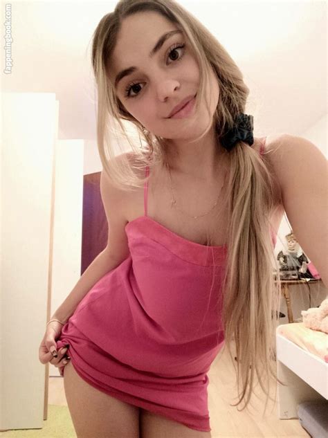 Monica01 03 Nude OnlyFans Leaks Fappening FappeningBook