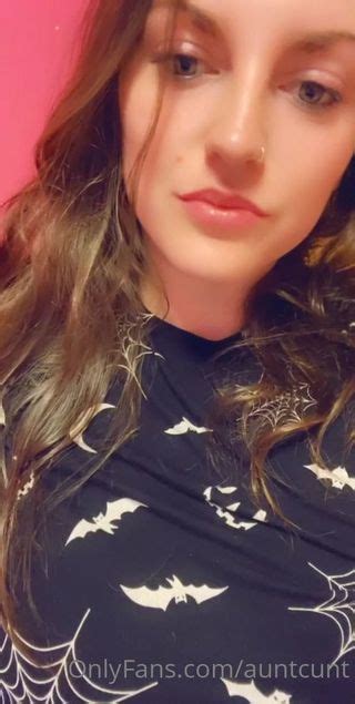 Auntcunt Nude OnlyFans NudoStar TV