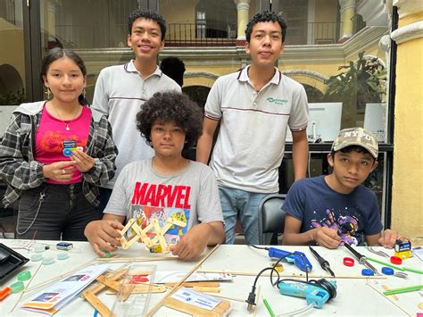 Brinda Educación taller de Robótica para Niños y Niñas de Córdoba H