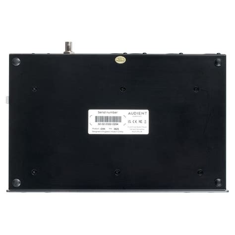 Audient iD44 MKII – Musikhaus Thomann