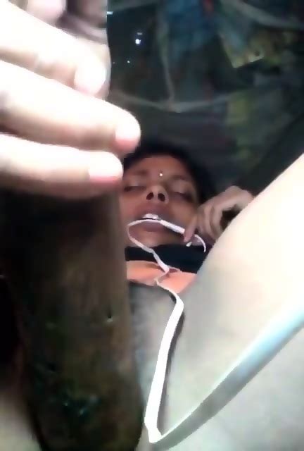 Desi Using Chapati Rod Dildo To Masturbate