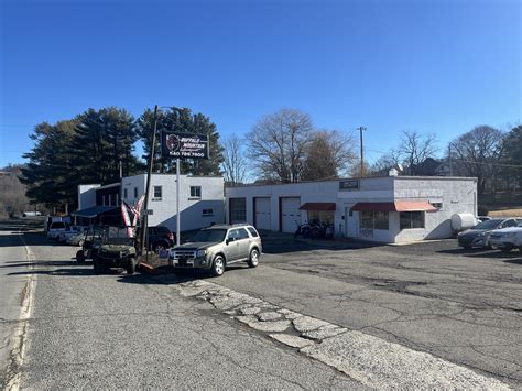 Finley Motorsports - Finley Motors in the Mayville location is