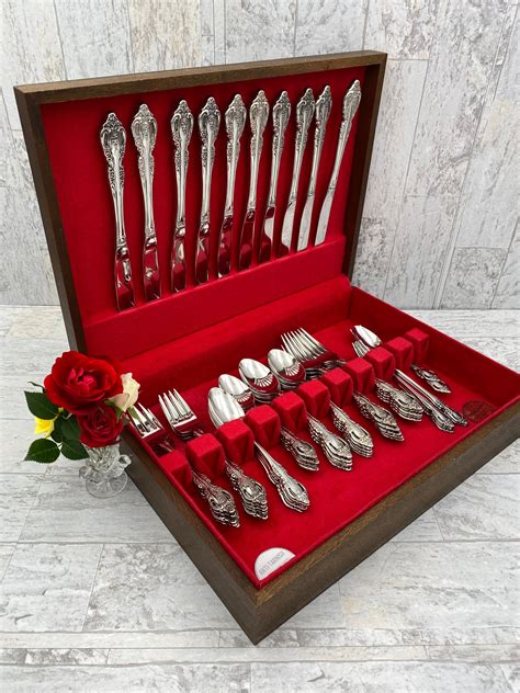 Vintage Oneida Flatware Patterns