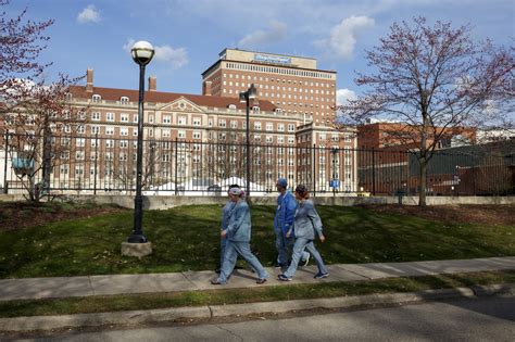 MICHIGAN CONGRESSWOMAN CRITICIZES HOSPITALS FOR CLOSING DOWN DURING PANDEMIC: 'IT'S NOT