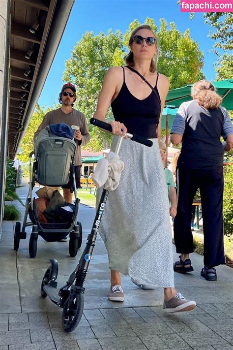 Yvonne Strahovski Y Strahovski Yvonnestrahovski Leaked Nude Photo 0144 From OnlyFans Patreon