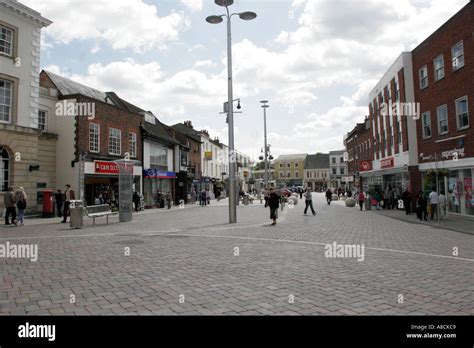 High Street Andover Hampshire Uk Stock Photo 3937224 Alamy