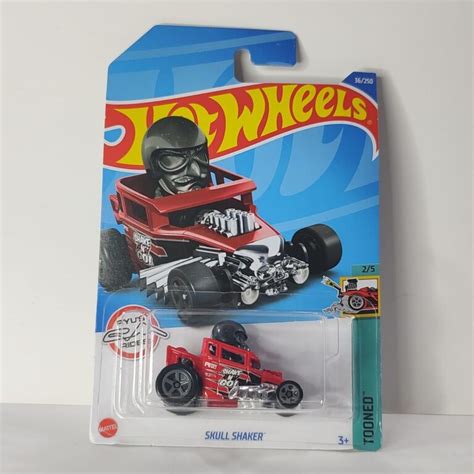 Hot Wheels Skull Shaker